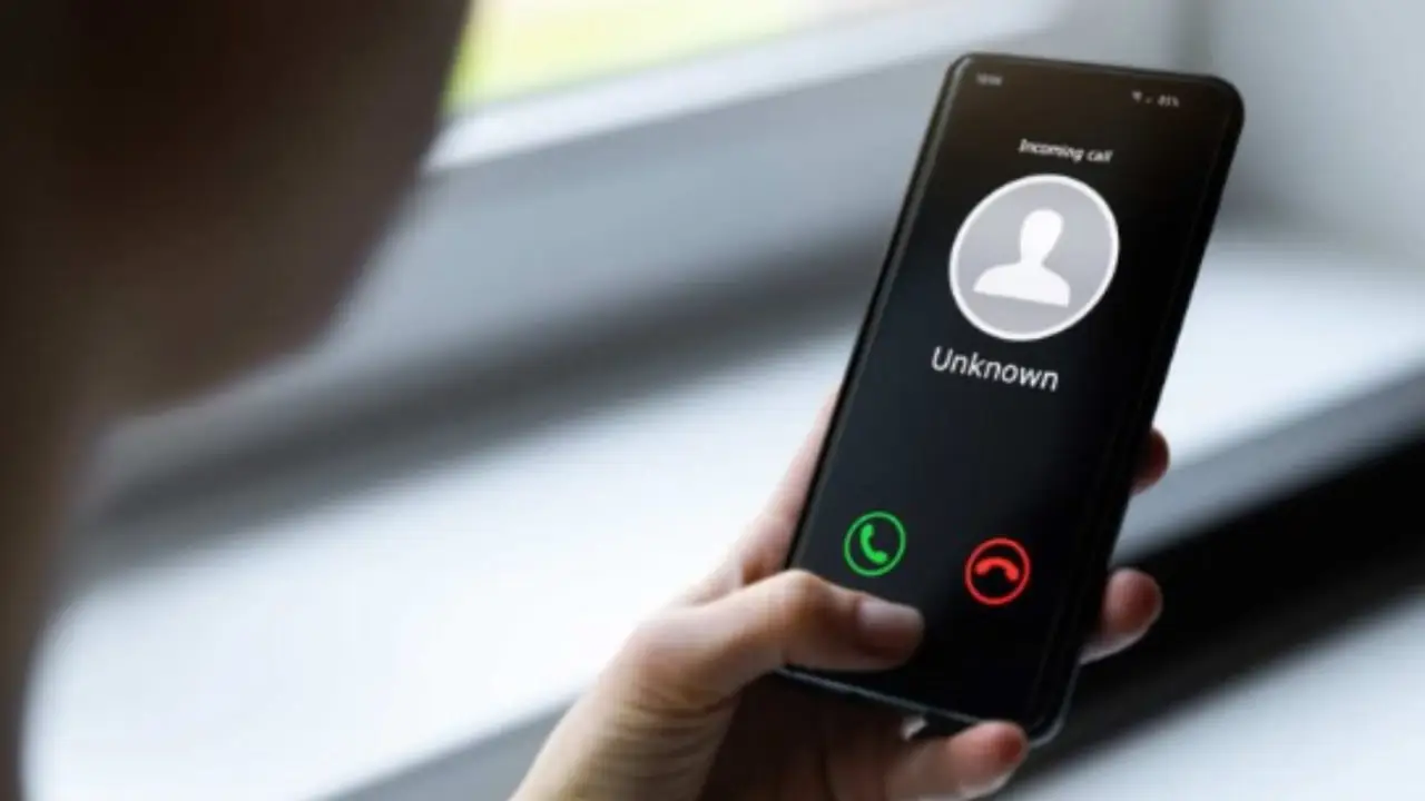 Come si fa a disdire un contratto telefonico senza pagare penali? La legge Bersani e le sue regole