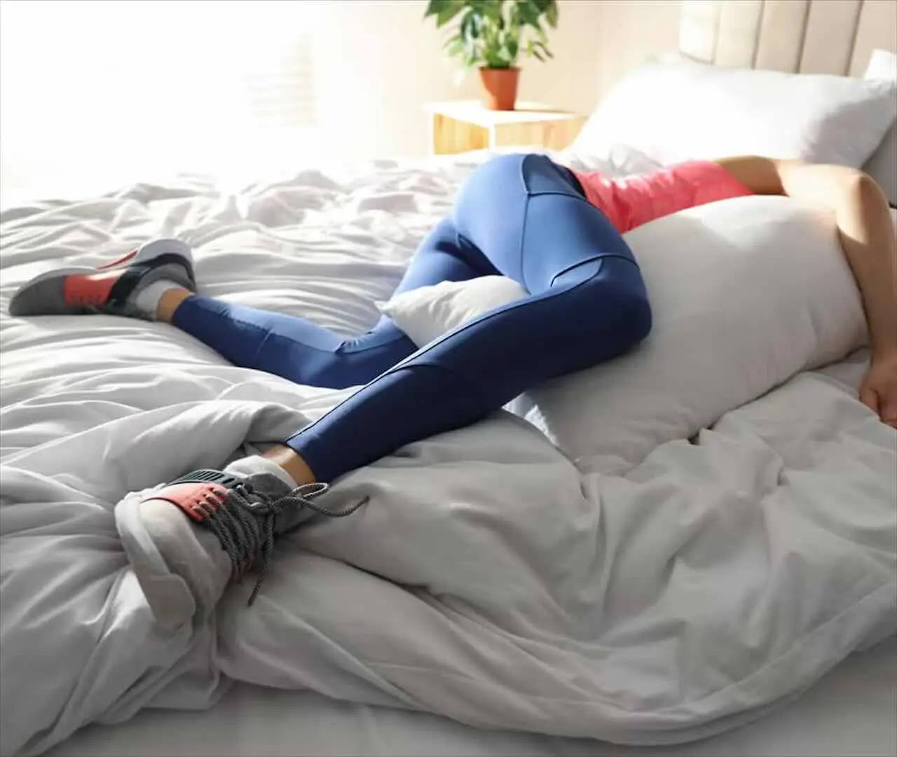 Crampi notturni alle gambe, quale magnesio prendere? L’integratore naturale che funziona davvero